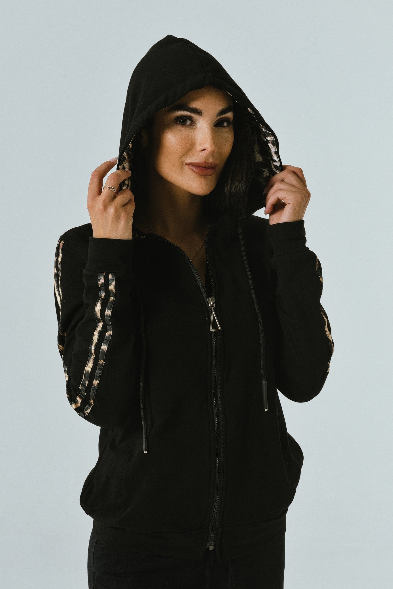 Adriana melegítő felső