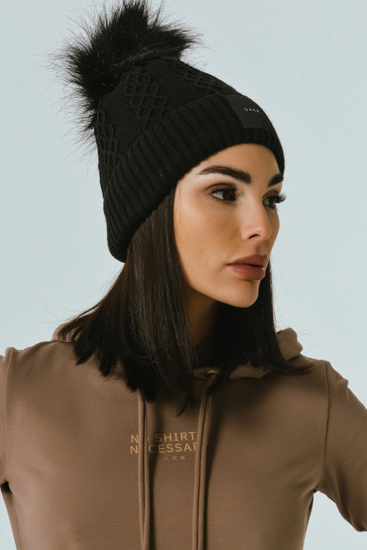 Knitted sapka