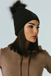 Knitted sapka