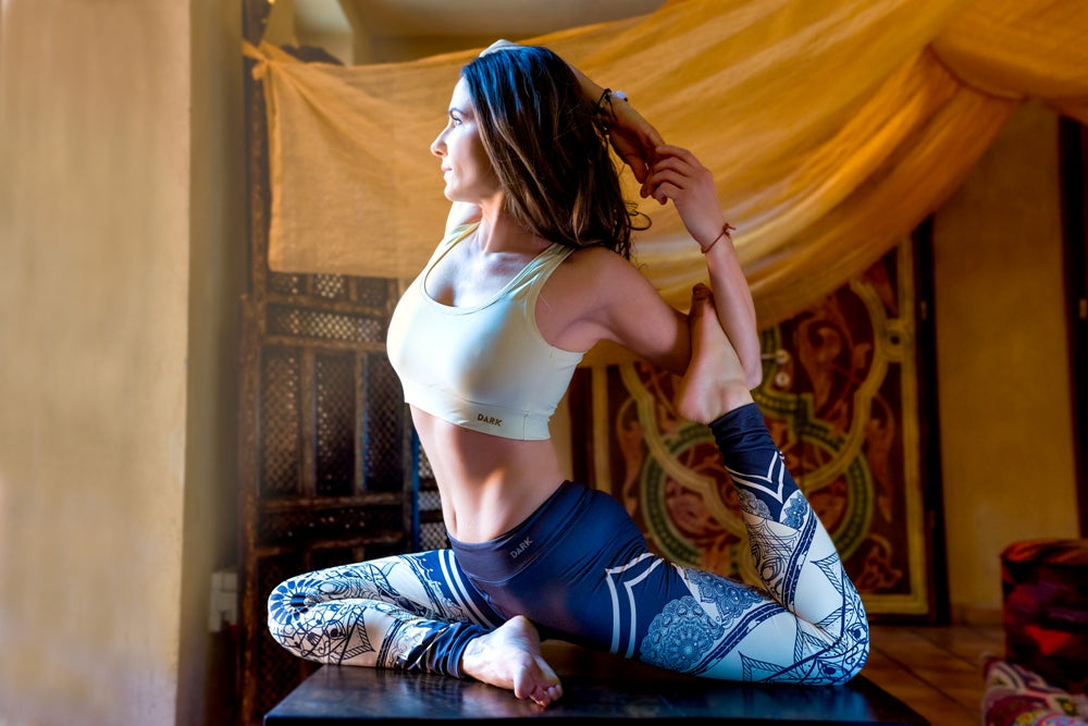 Dark Fitness Liza Top • Sportmelltartók/Topok • Dark Fitness • Cream