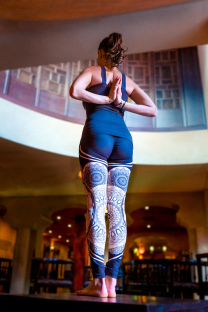 Dark Fitness Mandala Leggings• Leggingsek • Dark Fitness