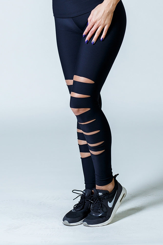 Dark Fitness Cutted Leggings• Leggingsek • Dark Fitness • Fekete